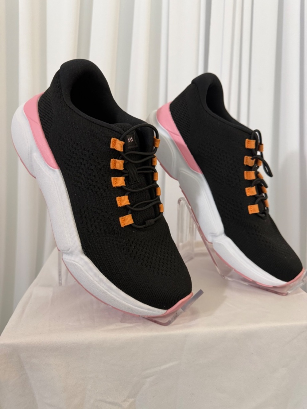 Easy Spirit x Denise Austin Sneakers Black Pink Orange Size 7.5M NWOB - Picture 2 of 16